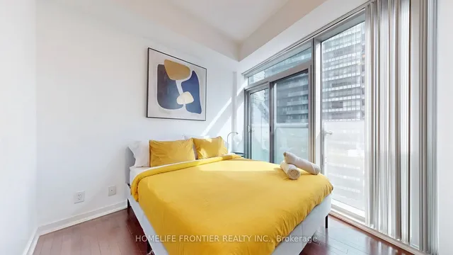 Additional image 8 of 14 York St Unit 3003