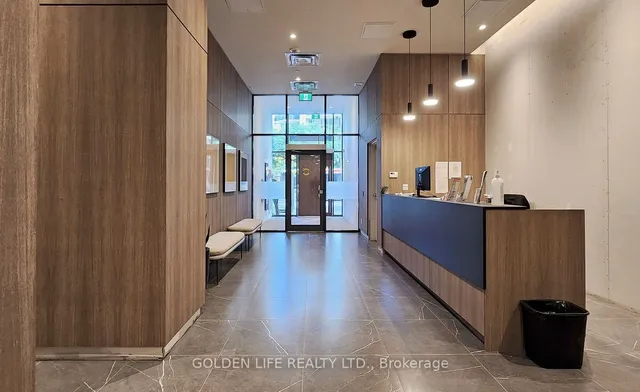 Additional image 3 of 81 Wellesley St Unit 1201