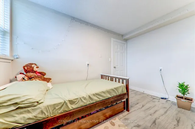 Additional image 19 of 100 Wingarden Crt Unit 1809