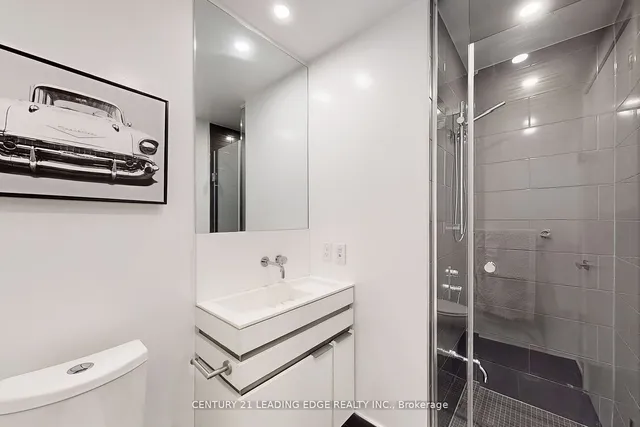 Additional image 21 of 197 Yonge St Unit 5402