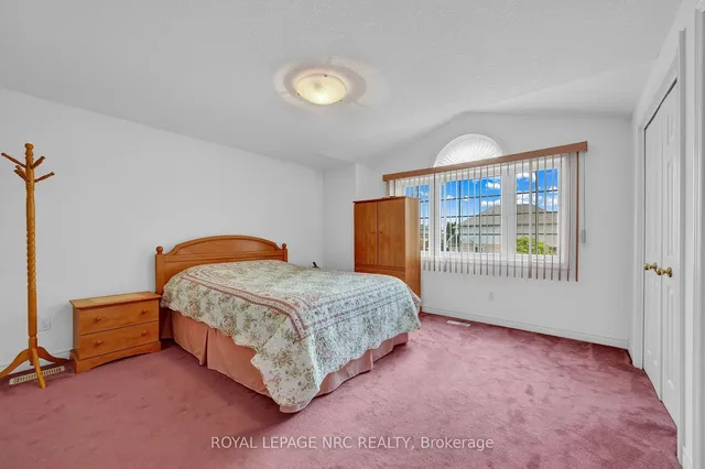 Additional image 25 of 27 Hollyridge Cres