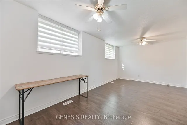 Additional image 22 of 33 Holcolm Rd