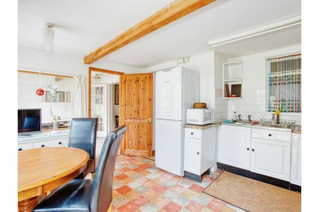 Additional image 9 of Bere Lane, Glastonbury, BA6