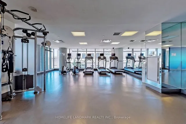 Additional image 27 of 150 East Liberty St Unit 2805