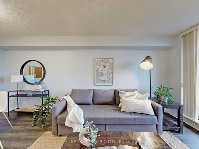 Additional image 5 of 1700 Eglinton Ave Unit 917