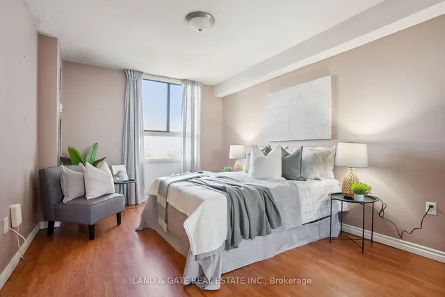 Additional image 23 of 260 Seneca Hill Dr Unit 702