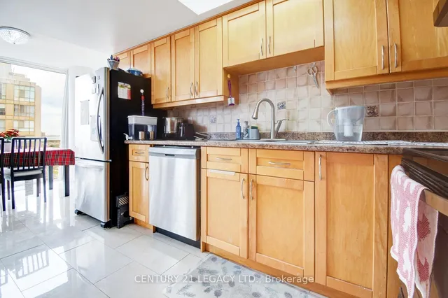 Additional image 22 of 10 Markbrook Lane Unit 1410