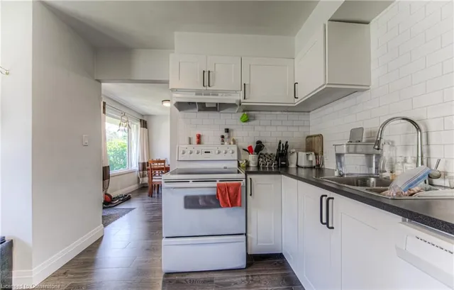 Additional image 10 of 27 Weichel St