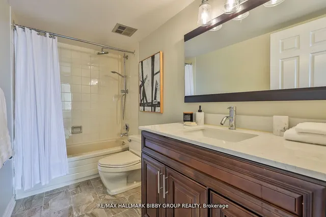 Additional image 24 of 160 Frederick St Unit 803