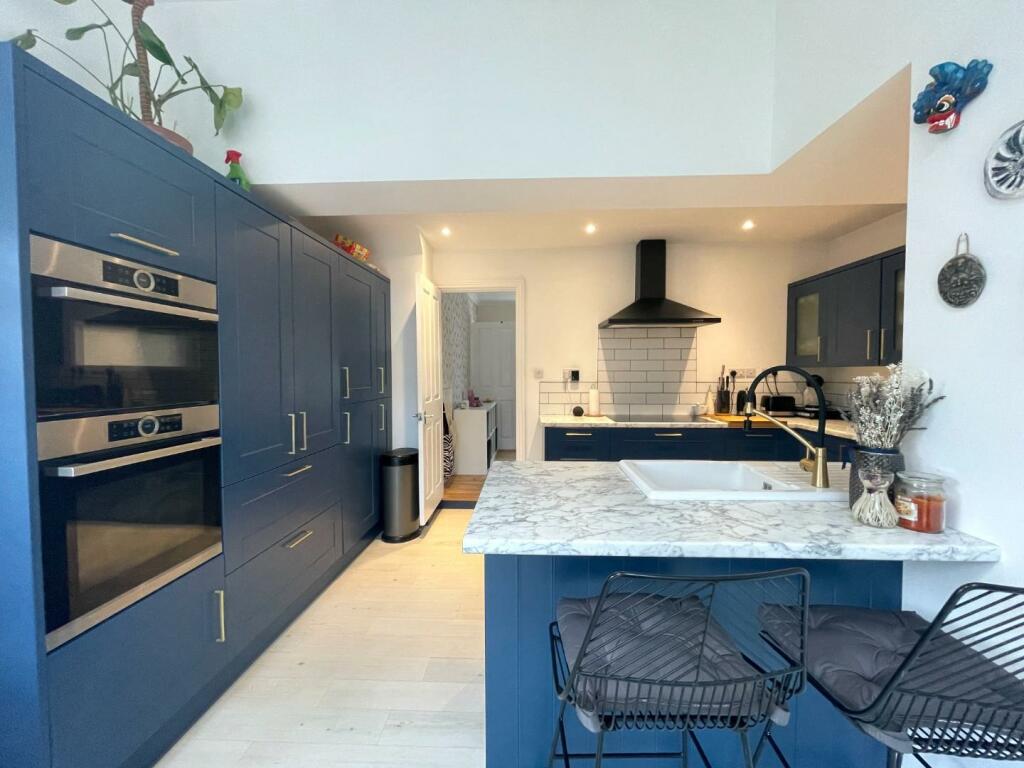 Additional image 10 of Jubilee Road, Street