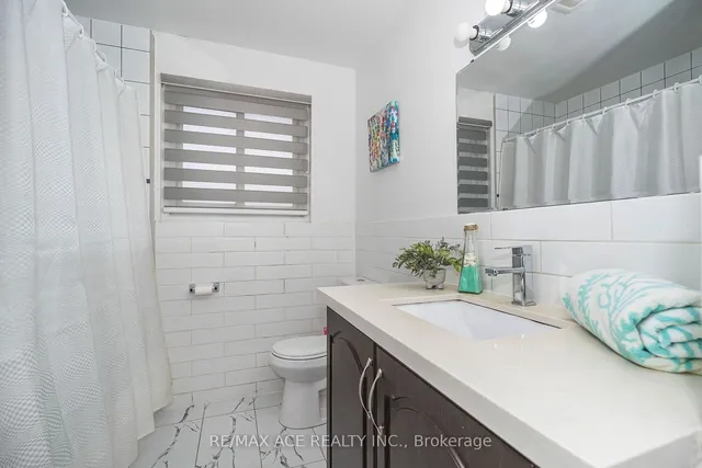 Additional image 18 of 15 Strathavon Dr