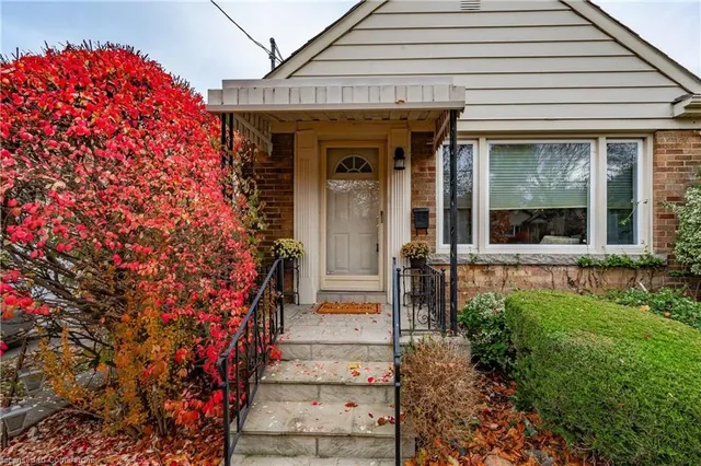 Additional image 4 of 26 Reid Manor