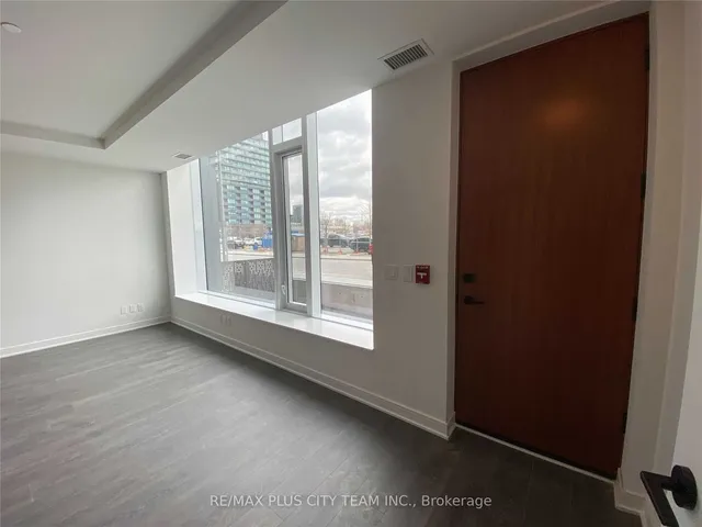 Additional image 10 of 180 Mill St Unit s112