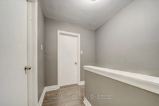 Additional image 11 of 1185 Warden Ave Unit 19