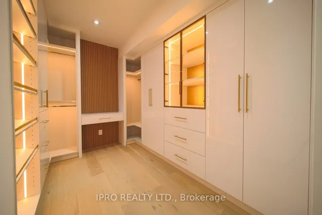 Additional image 27 of 2970B Bayview Ave