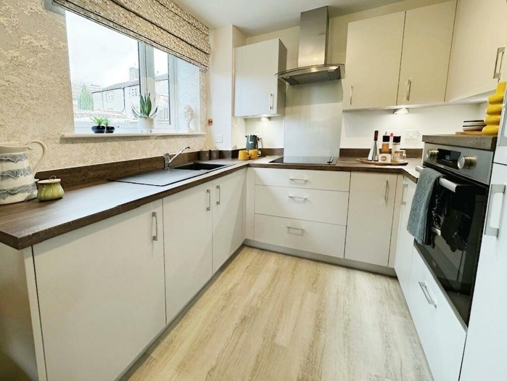 Additional image 5 of Crescent Place, Warminster, BA12