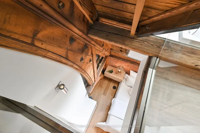 Additional image 31 of 40 Westmoreland Ave Unit TH7