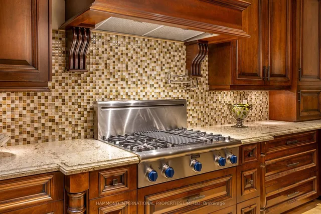 Additional image 21 of 24 York Valley Cres