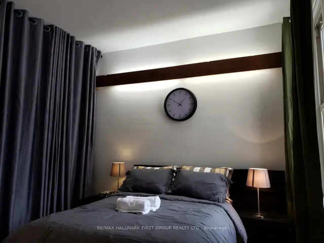 Additional image 20 of 37 Mutual St