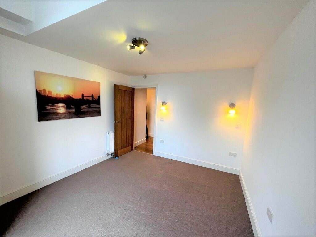 Additional image 5 of High Street, Yeovil