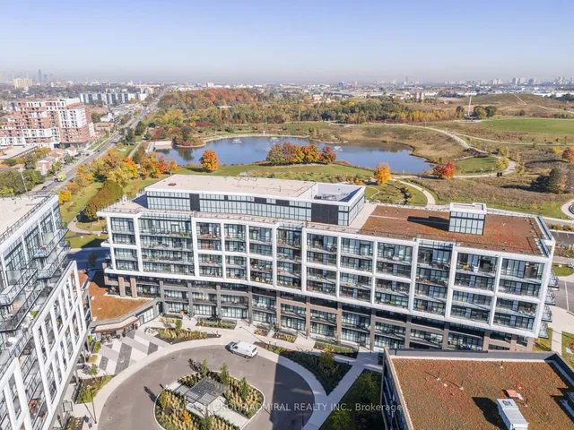 Additional image 30 of 60 George Butchart Dr Unit 314