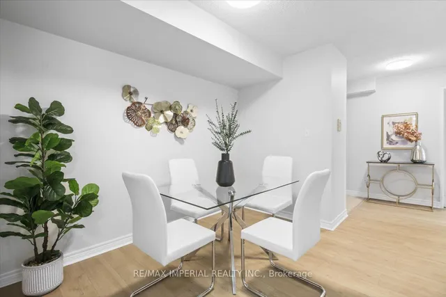 Additional image 17 of 28 empress Ave Unit 2309