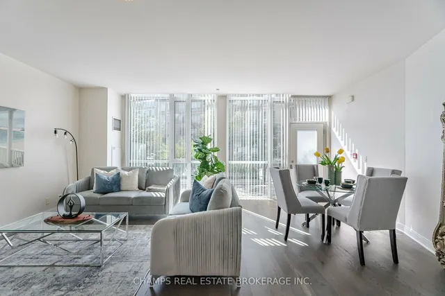 Additional image 4 of 825 Church St Unit 105