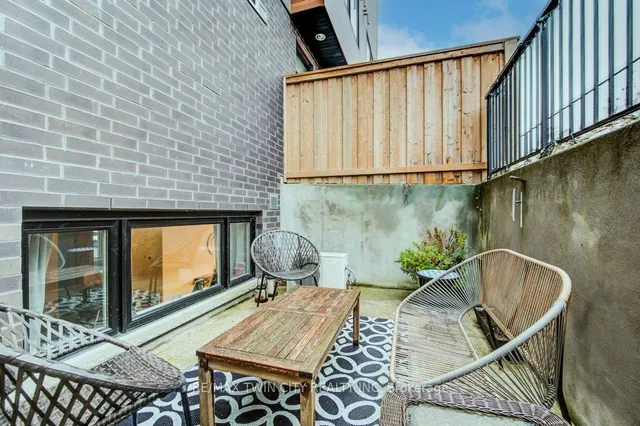 Additional image 4 of 54 Bridge St Unit 10