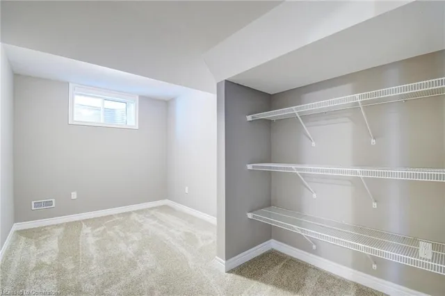 Additional image 34 of 39 Broadacre Dr