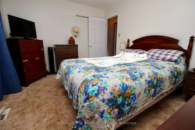 Additional image 19 of 40 Kelly Dr