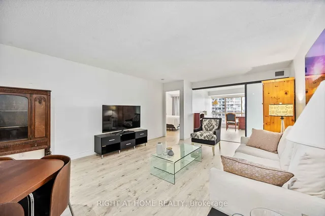 Additional image 10 of 25 The Esplanade Unit 2015