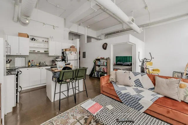 Additional image 34 of 404 King St Unit 217