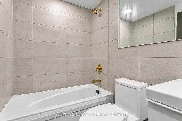 Additional image 22 of 60 Southport St Unit 818