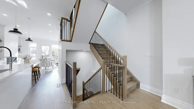 Additional image 12 of 11 Morland Rd