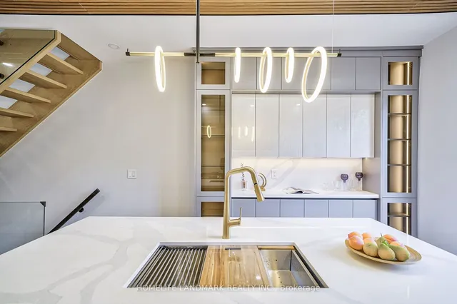 Additional image 18 of 877 Logan Ave