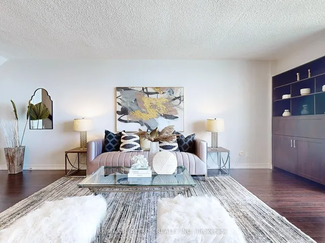 Additional image 4 of 33 Harbour Sq Unit 3004