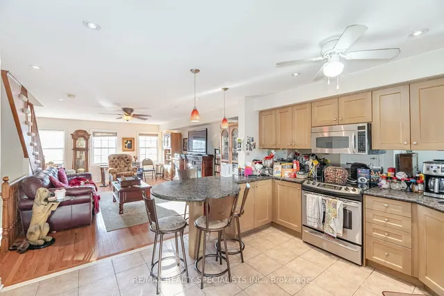 Additional image 13 of 3062 Lake Shore Blvd Unit 7