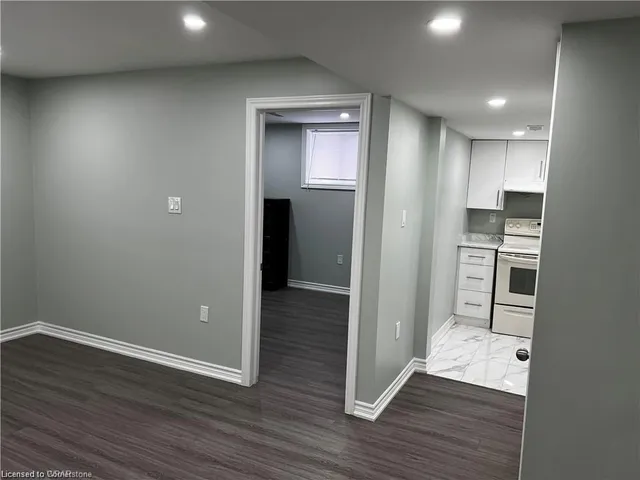 Additional image 31 of 34 Appalachian Cres