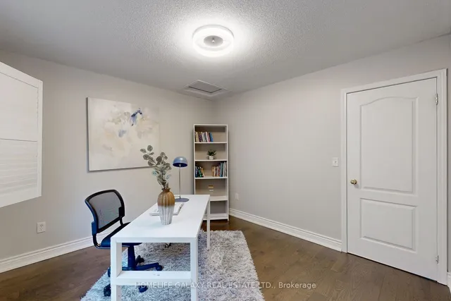 Additional image 24 of 4 Sirius Cres