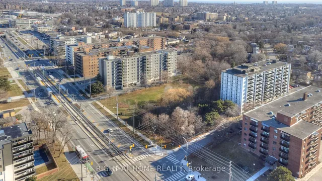 Additional image 37 of 2245 Eglinton Ave Unit 207