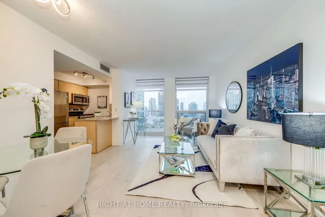 Additional image 16 of 763 Bay St Unit 2702