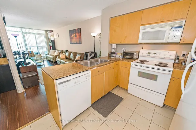 Additional image 7 of 373 Front St Unit 2601