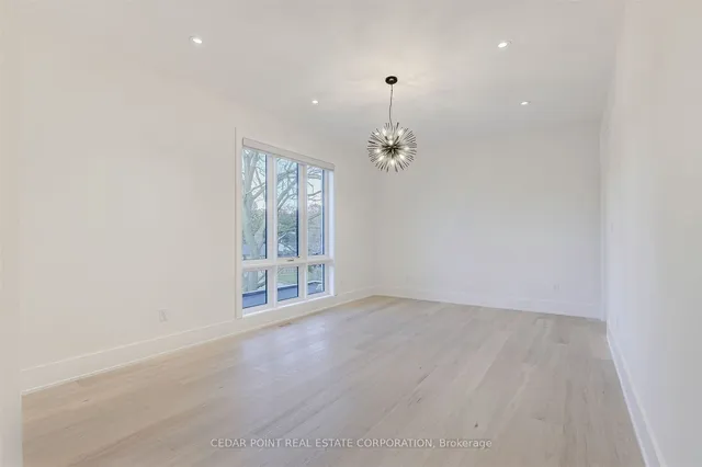 Additional image 24 of 15 Drury Lane