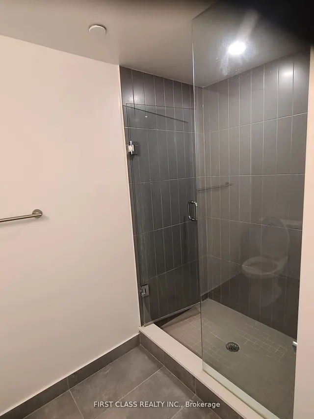 Additional image 9 of 60 Shuter St Unit 1810