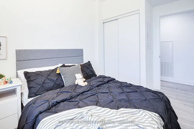 Additional image 16 of 2020 Bathurst St Unit 1806