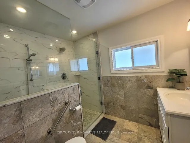 Additional image 23 of 29 Hillary Ave