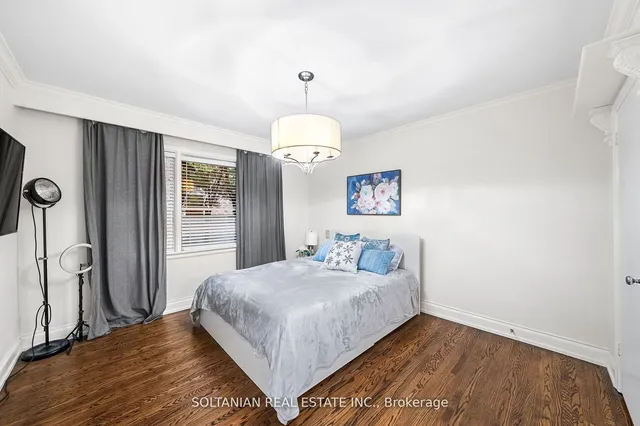 Additional image 17 of 38 Citation Dr