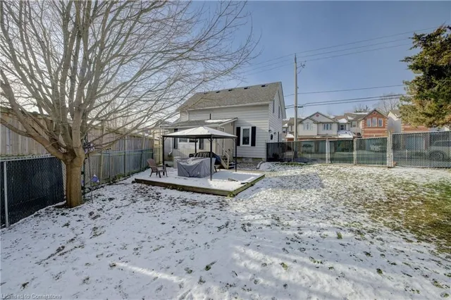 Additional image 15 of 64 Woolwich St