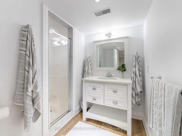 Additional image 35 of 149 Dinnick Cres