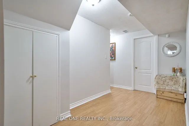 Additional image 35 of 41 Timbercreek Crt